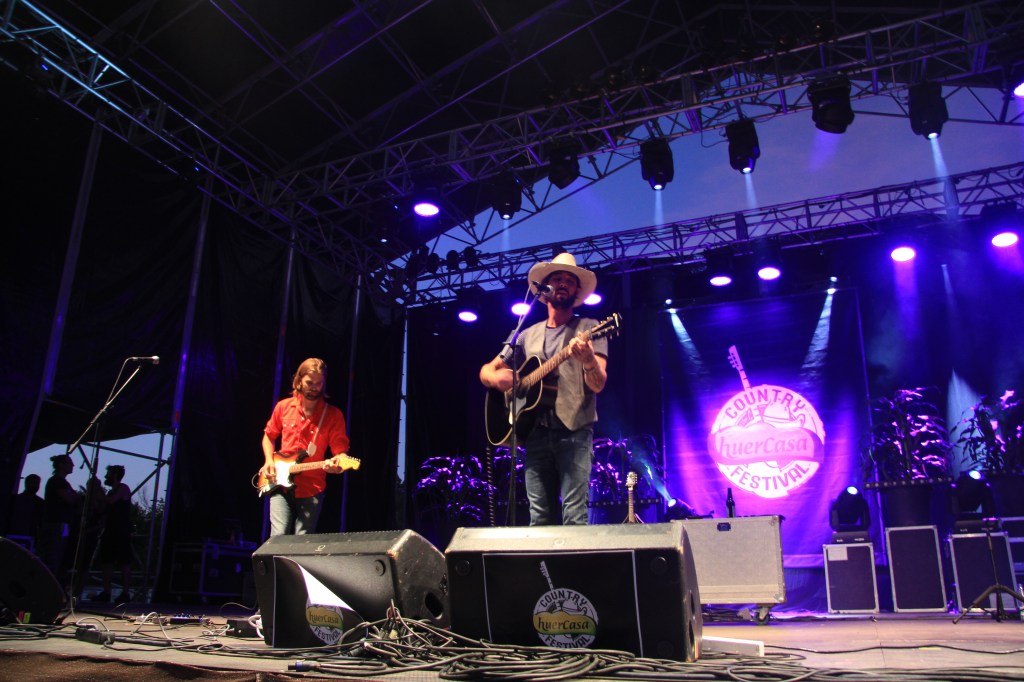 Álbum de la primera noche del Huercasa Country Festival&nbsp;2016