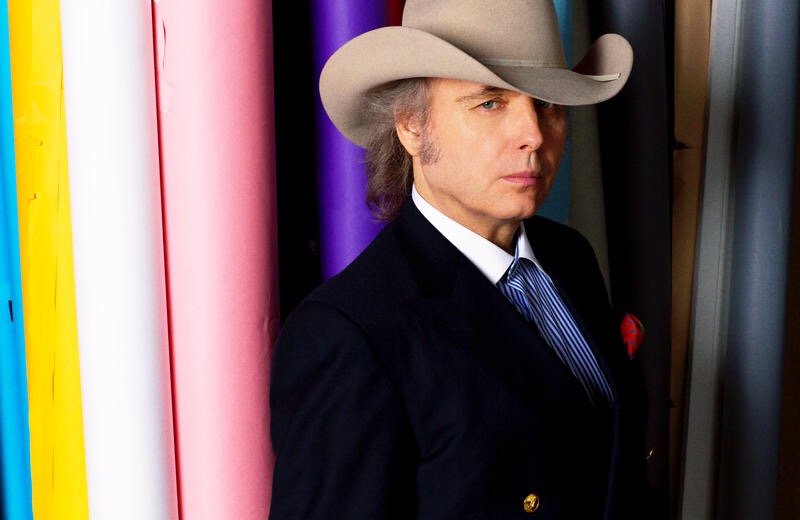 En septiembre Dwight Yoakam sacará un álbum de&nbsp;bluegrass