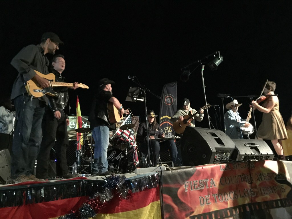 Max Tyler pone el broche de oro a una gran fiesta en El&nbsp;Encuentro