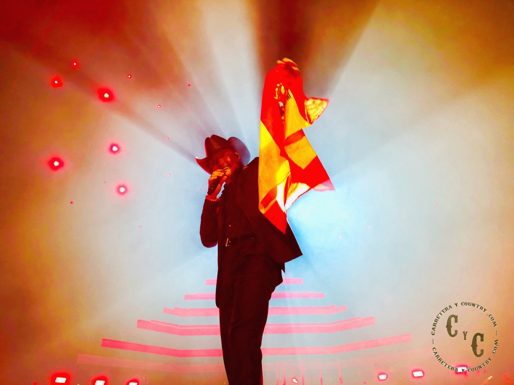 Tim McGraw presenta la versión en español de “Humble And&nbsp;Kind”